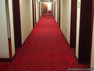 Hotel Super 8 Beijing Guang Ming Qiao Zewnętrze zdjęcie