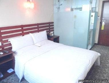 Hotel Super 8 Beijing Guang Ming Qiao Zewnętrze zdjęcie